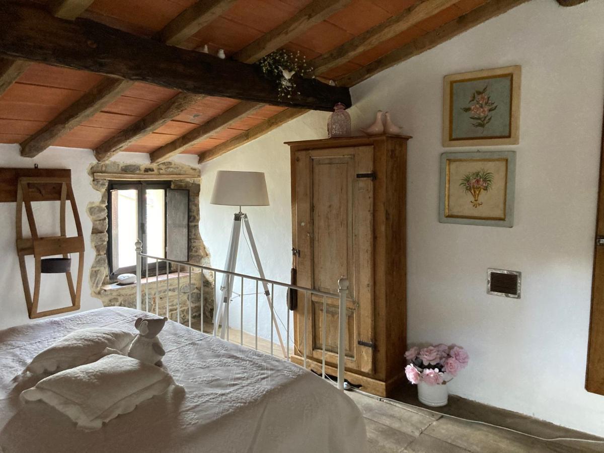 La Casina Del Prete Vila Caprese Michelangelo Exterior foto